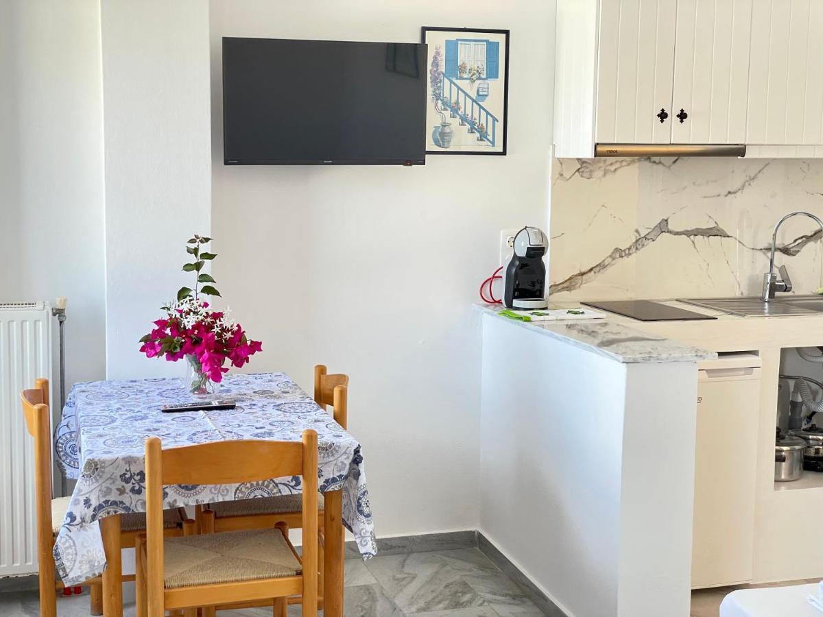 Country House Apartments 伊奥斯乔拉 外观 照片
